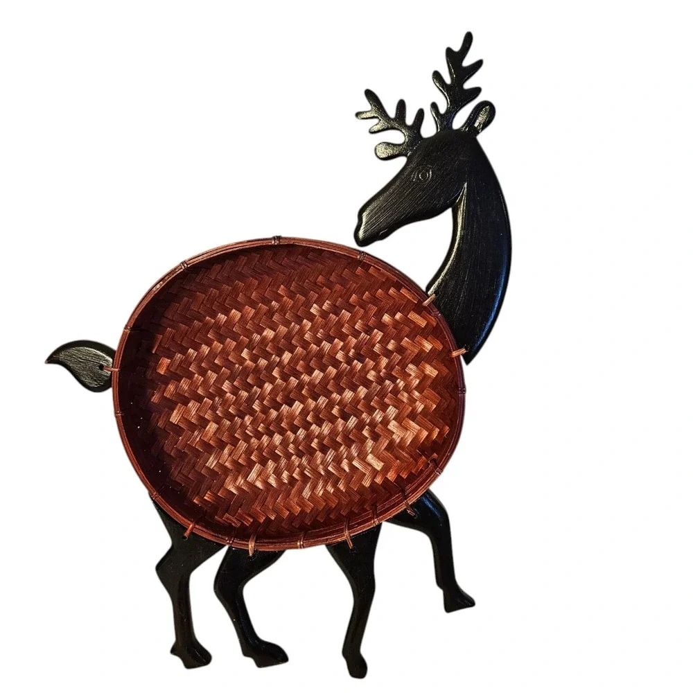 Vintage Pier 1 Woven‎ Wicker Red Reindeer Deer Holiday Christmas Decor Basket
